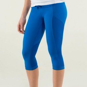 Lululemon Yoga Pants (Size 2)